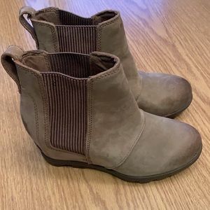 Sorel Joan of Arctic wedge bootie 5
